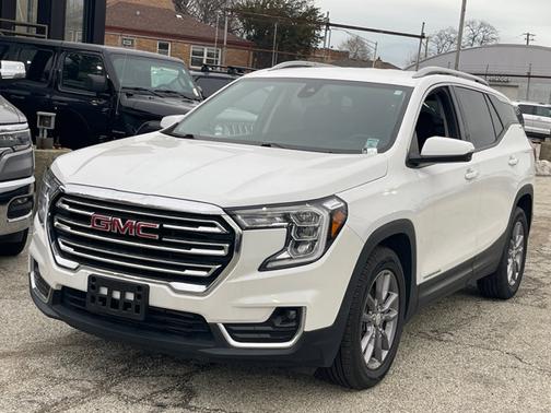 2023 GMC Terrain SLT