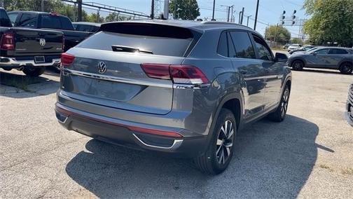 2022 Volkswagen Atlas Cross Sport 2.0T SE