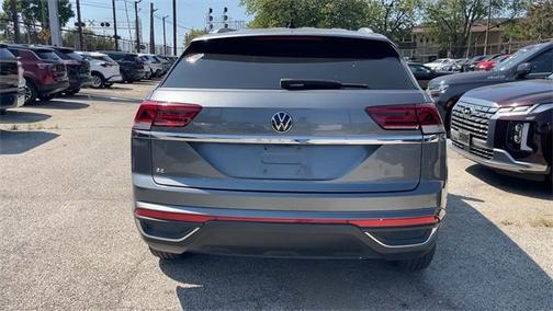 2022 Volkswagen Atlas Cross Sport 2.0T SE