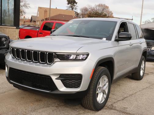 2025 Jeep Grand Cherokee Laredo X