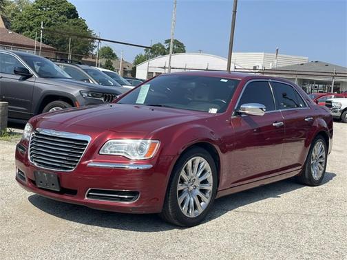 2014 Chrysler 300 Uptown Edition