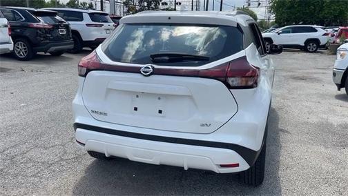 2021 Nissan Kicks SV