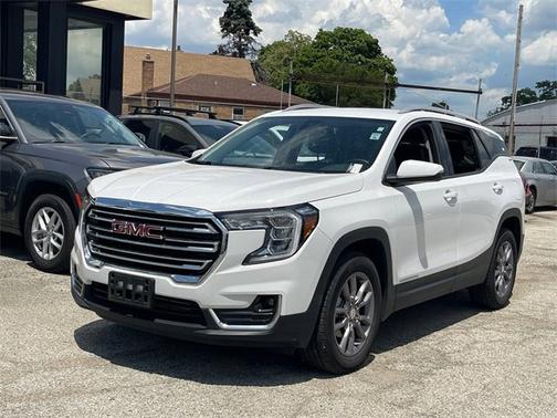 2024 GMC Terrain SLT