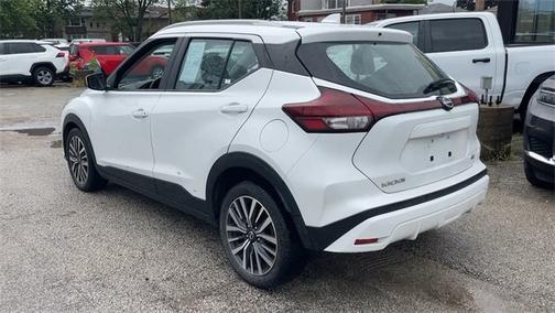 2022 Nissan Kicks SV