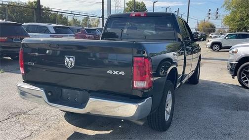2024 RAM 1500 SLT