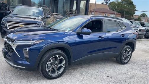 2024 Chevrolet Trax LT