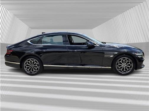 2023 Genesis G80 2.5T