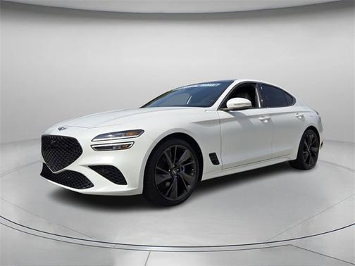 2023 Genesis G70 2.0T