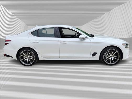 2024 Genesis G70 2.5T