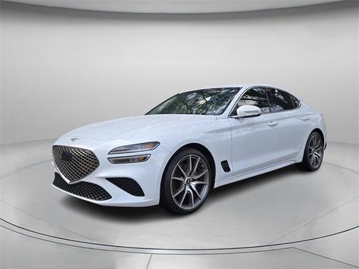 2023 Genesis G70 2.0T