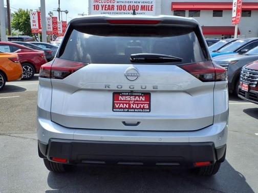 2025 Nissan Rogue S