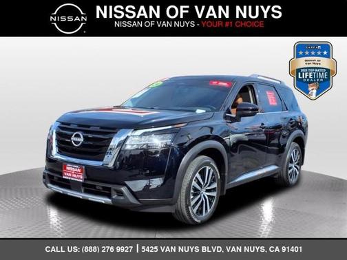 2024 Nissan Pathfinder Platinum