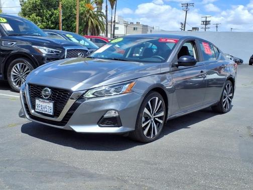 2021 Nissan Altima 2.5 SR