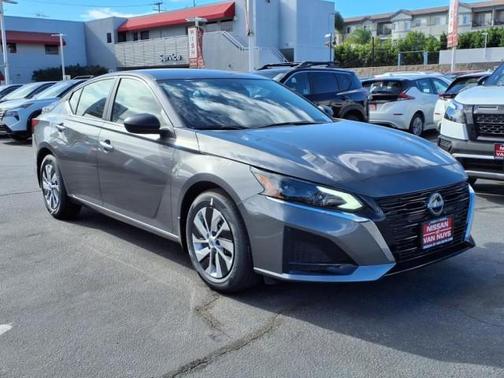 2025 Nissan Altima S