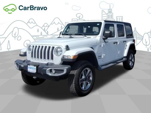 Bright White Clearcoat 2021 Jeep Wrangler Unlimited Sahara 4x4