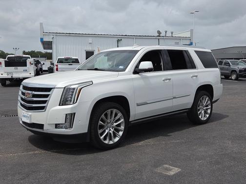 Crystal White Tricoat 2018 Cadillac Escalade Premium Luxury