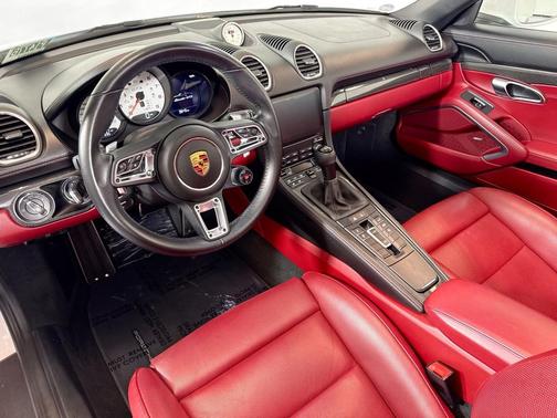 2021 Porsche 718 Boxster GTS 4.0