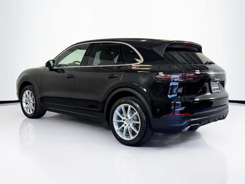 Black 2023 Porsche Cayenne Platinum Edition