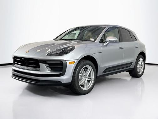 Dolomite Silver Metallic 2026 Porsche Macan Macan
