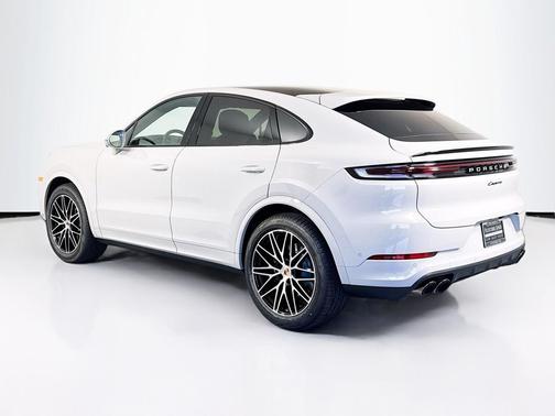 2025 Porsche Cayenne Cayenne