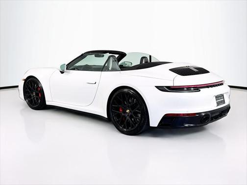 2024 Porsche 911 Carrera GTS