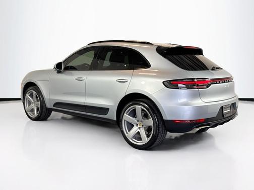 2019 Porsche Macan 