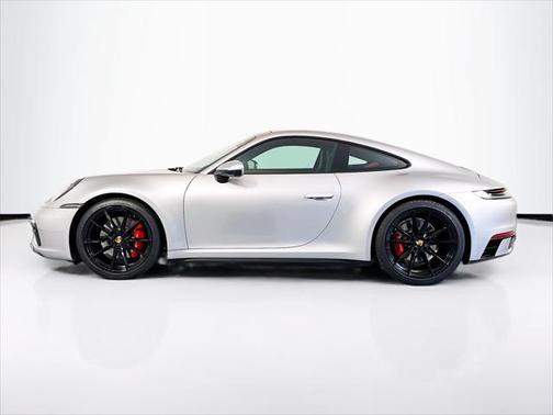2022 Porsche 911 Carrera S
