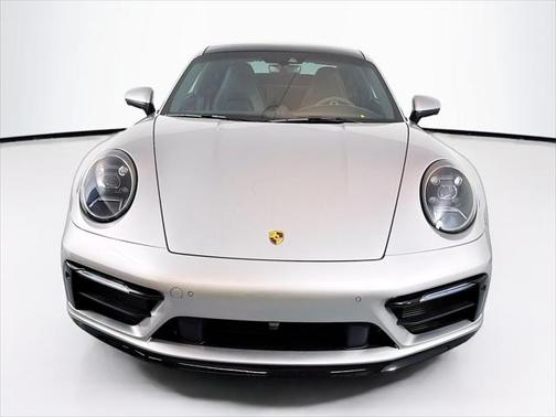 2022 Porsche 911 Carrera S