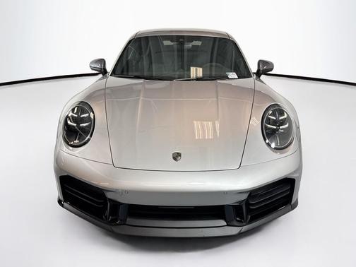 2026 Porsche 911 Carrera
