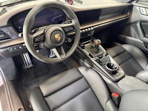 2026 Porsche 911 Carrera