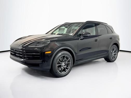 Chromite Black Metallic 2026 Porsche Cayenne Cayenne