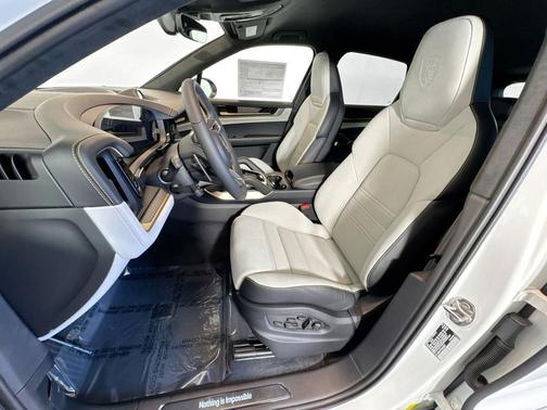 2026 Porsche Cayenne GTS