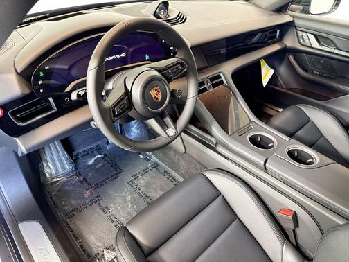 2026 Porsche Taycan 4