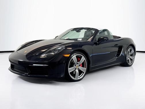 2024 Porsche 718 Boxster S