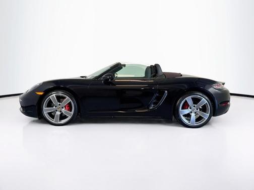 2024 Porsche 718 Boxster S