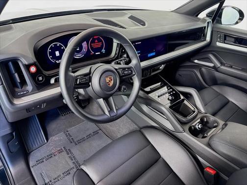 2025 Porsche Cayenne
