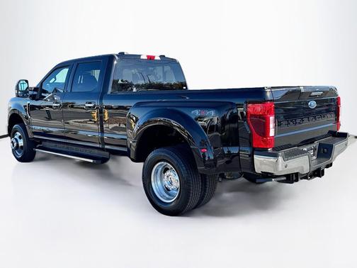 2022 Ford F-350 XLT