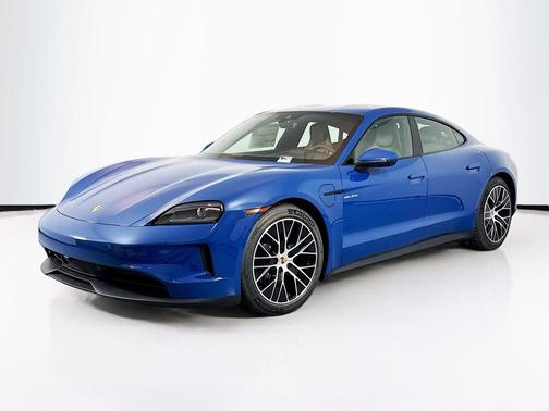 2025 Porsche Taycan 