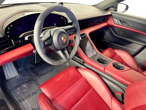 2023 Porsche Taycan GTS
