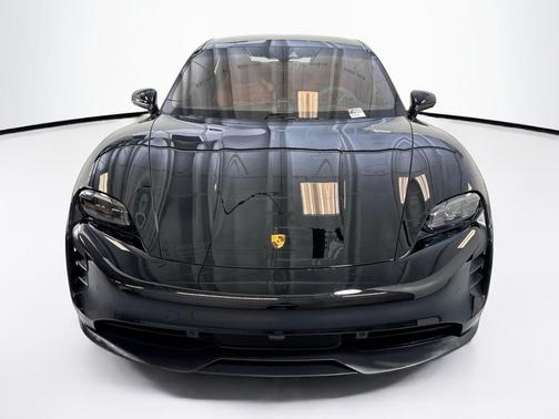 2023 Porsche Taycan GTS