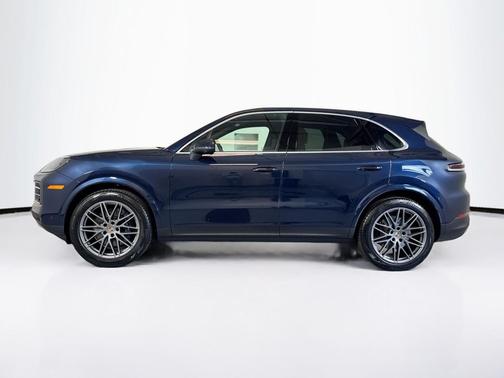 Algarve Blue Metallic 2026 Porsche Cayenne Cayenne
