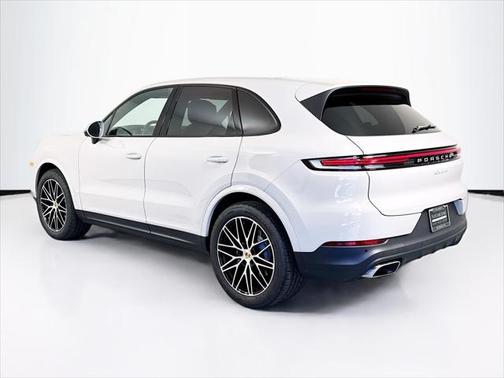 2024 Porsche Cayenne