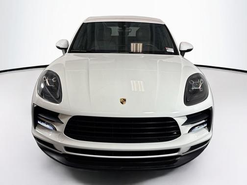 2019 Porsche Macan Base (PDK)