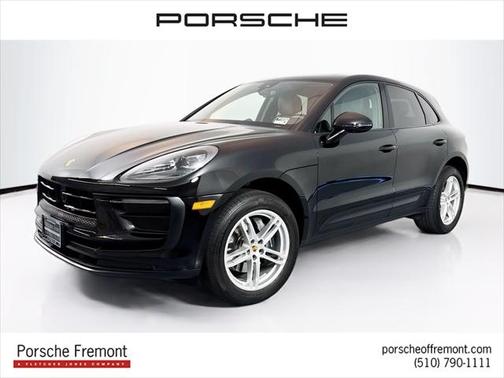 2024 Porsche Macan Base