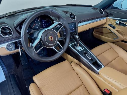 2024 Porsche 718 Boxster Base