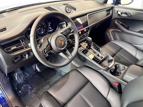 2026 Porsche Macan GTS