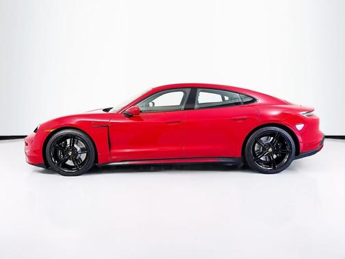 2024 Porsche Taycan Turbo