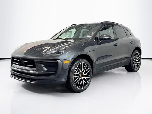 2026 Porsche Macan 