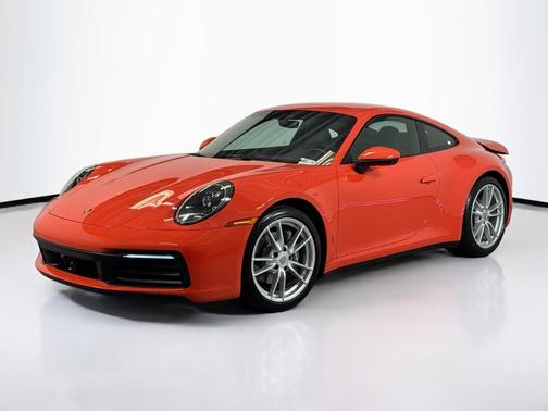 2022 Porsche 911 Carrera