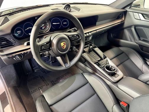 2024 Porsche 911 Carrera